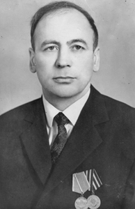 Савельев Лев Яковлевич